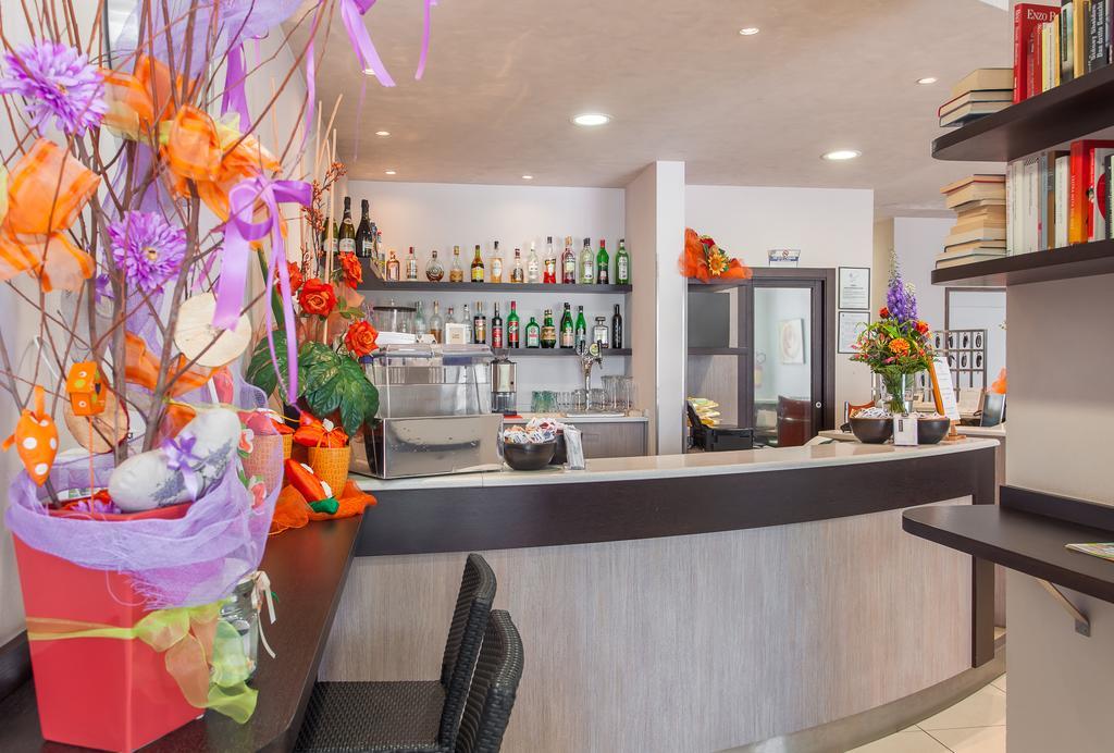 Hotel Giove Dipendenza Hotel Fiamma Cesenatico Eksteriør billede