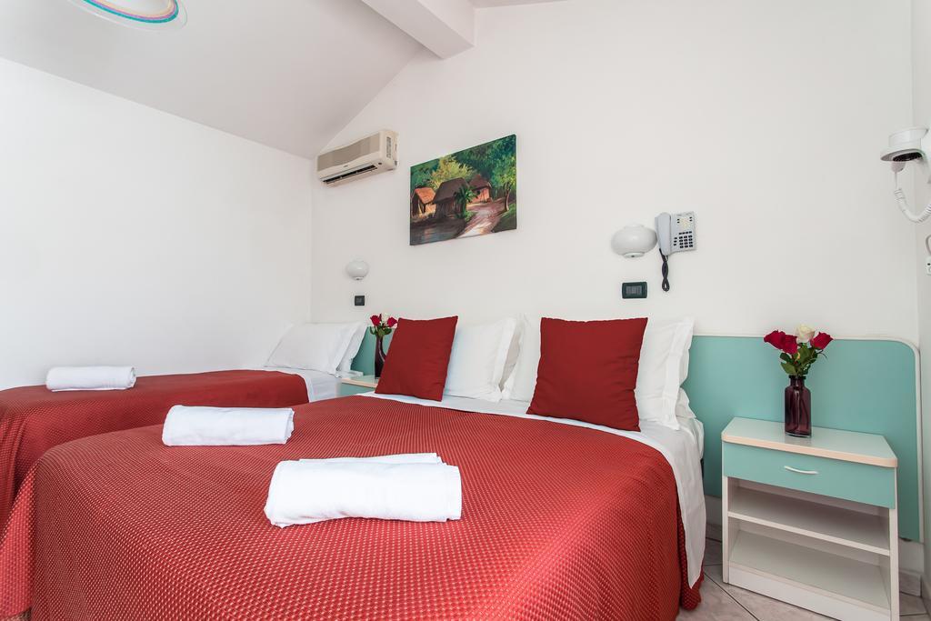 Hotel Giove Dipendenza Hotel Fiamma Cesenatico Eksteriør billede