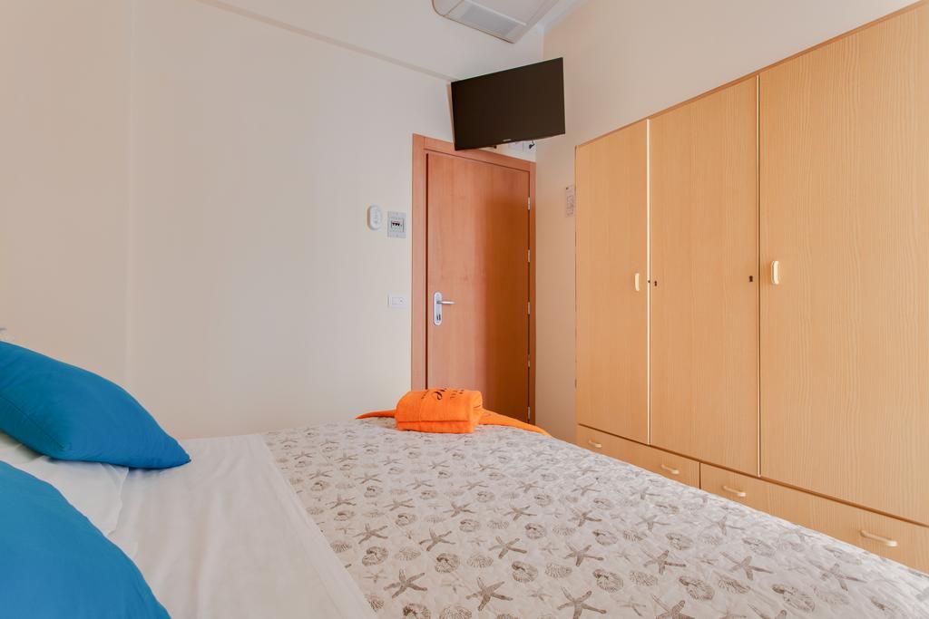 Hotel Giove Dipendenza Hotel Fiamma Cesenatico Eksteriør billede