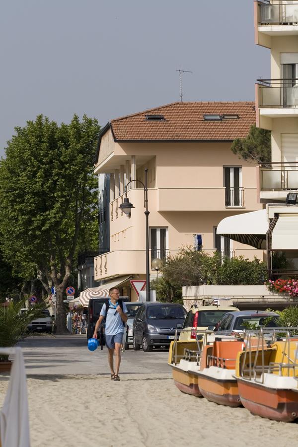 Hotel Giove Dipendenza Hotel Fiamma Cesenatico Eksteriør billede
